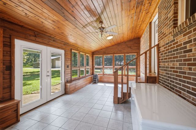 2837 Hopkins Bridge Rd, Lewisburg, TN 37091