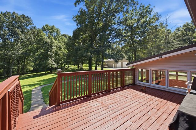 2837 Hopkins Bridge Rd, Lewisburg, TN 37091
