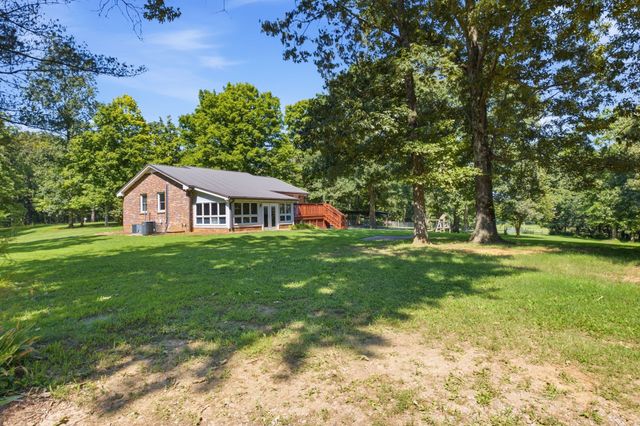 2837 Hopkins Bridge Rd, Lewisburg, TN 37091