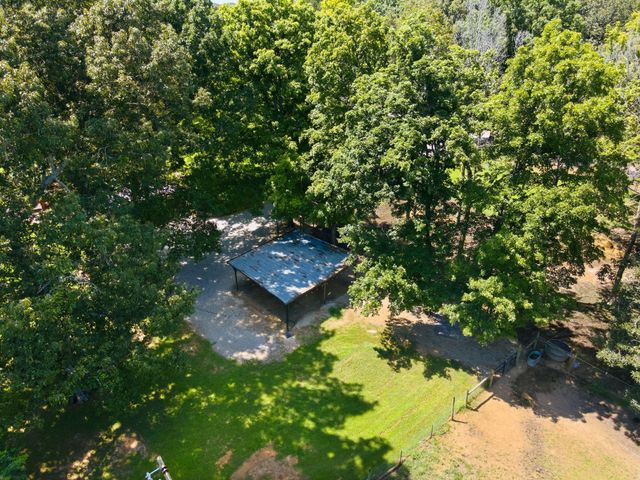2837 Hopkins Bridge Rd, Lewisburg, TN 37091