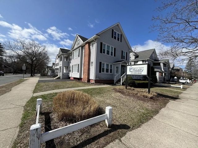 914-916 Belmont Ave, Springfield, MA 01108