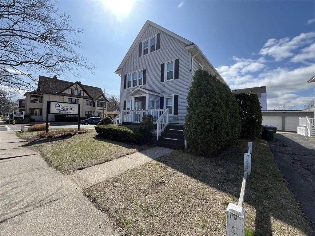 914-916 Belmont Ave, Springfield, MA 01108