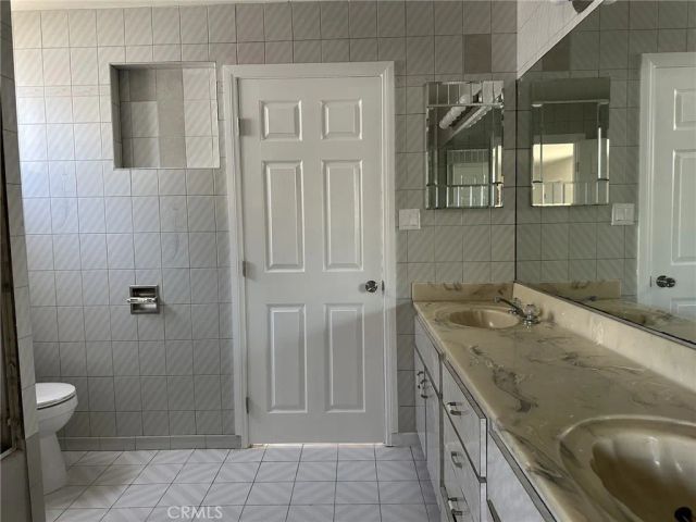 6443 Longridge, Van Nuys, CA 91401