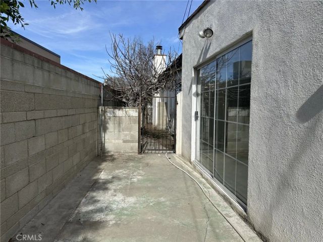 6443 Longridge, Van Nuys, CA 91401