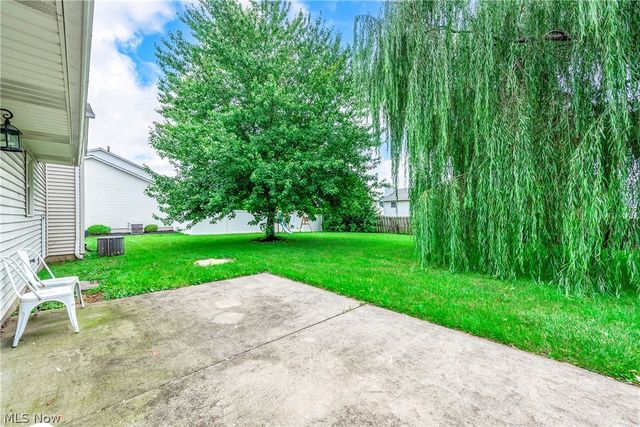 7404 Hidden Glen Drive, Amherst, OH 44001