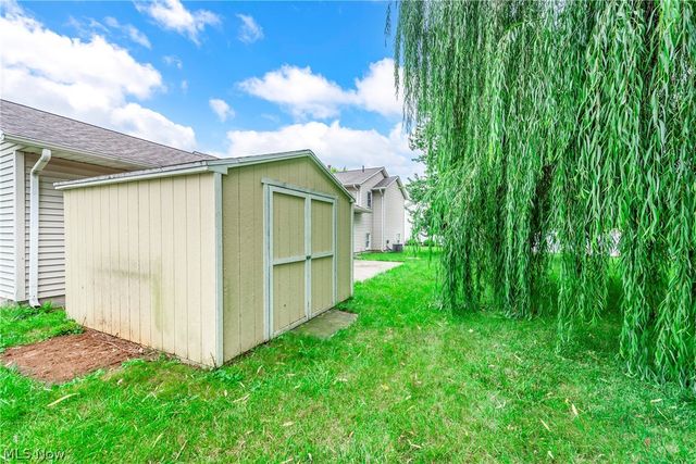 7404 Hidden Glen Drive, Amherst, OH 44001