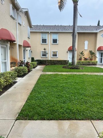 369 Waterside Drive, Hypoluxo, FL 33462