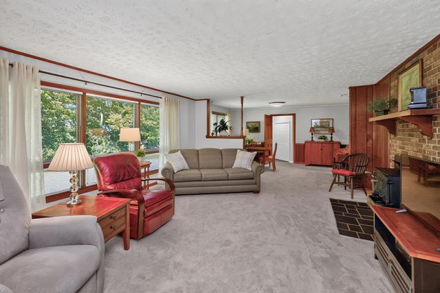 100 Kennedy Bridge Road, Lancaster, KY 40444