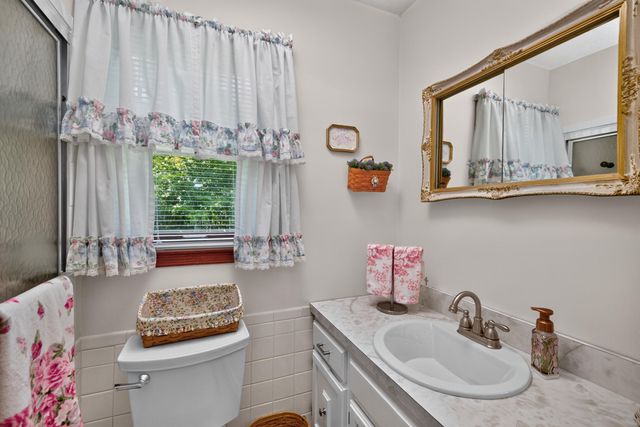 100 Kennedy Bridge Road, Lancaster, KY 40444