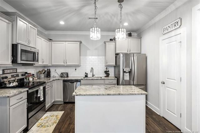 50 Spruce Hollow Circle, Spring Lake, NC 28390