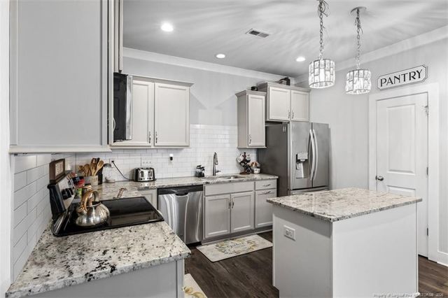 50 Spruce Hollow Circle, Spring Lake, NC 28390