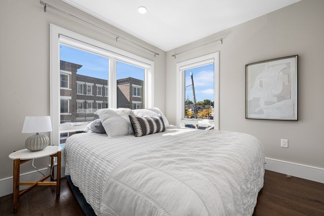 214 Market St 205, Boston, MA 02135