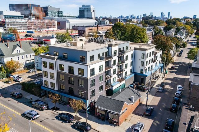 214 Market St 205, Boston, MA 02135