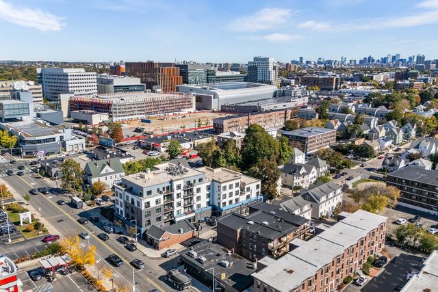 214 Market St 205, Boston, MA 02135