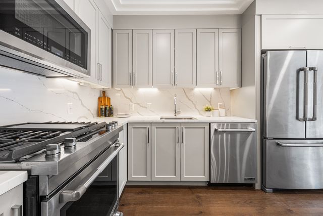 214 Market St 205, Boston, MA 02135