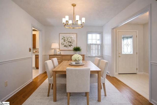 203 Canebreak Lane, Simpsonville, SC 29681