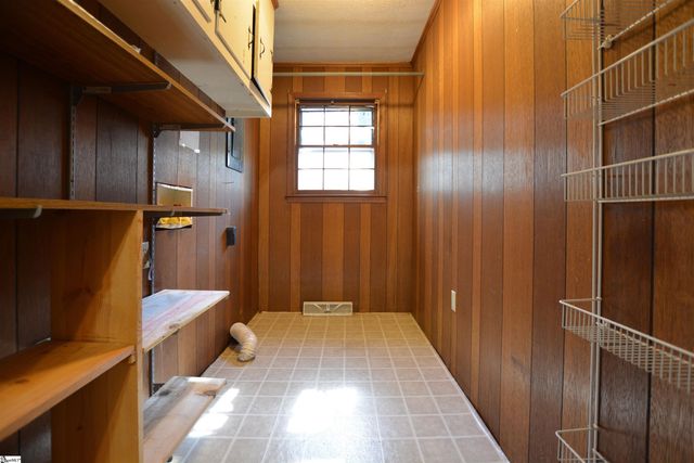 203 Canebreak Lane, Simpsonville, SC 29681