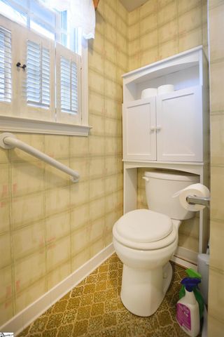 203 Canebreak Lane, Simpsonville, SC 29681