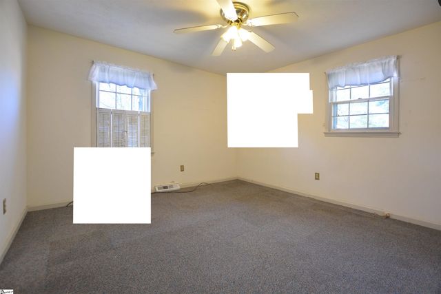 203 Canebreak Lane, Simpsonville, SC 29681