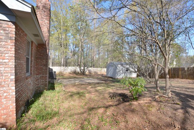 203 Canebreak Lane, Simpsonville, SC 29681