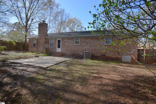 203 Canebreak Lane, Simpsonville, SC 29681