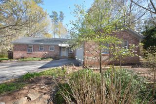 203 Canebreak Lane, Simpsonville, SC 29681