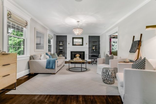 85 Old Farm Rd, Milton, MA 02186