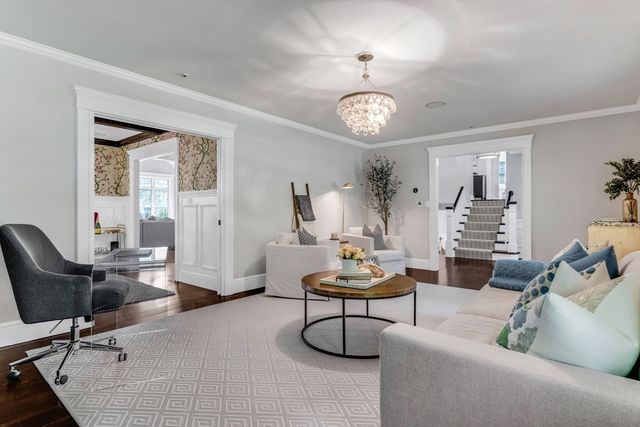 85 Old Farm Rd, Milton, MA 02186