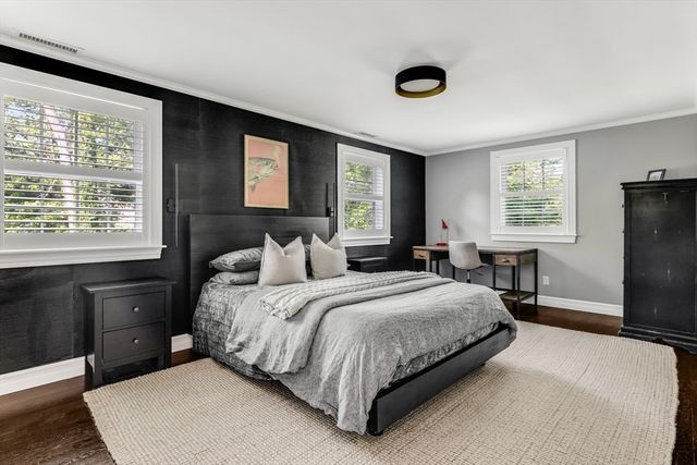 85 Old Farm Rd, Milton, MA 02186