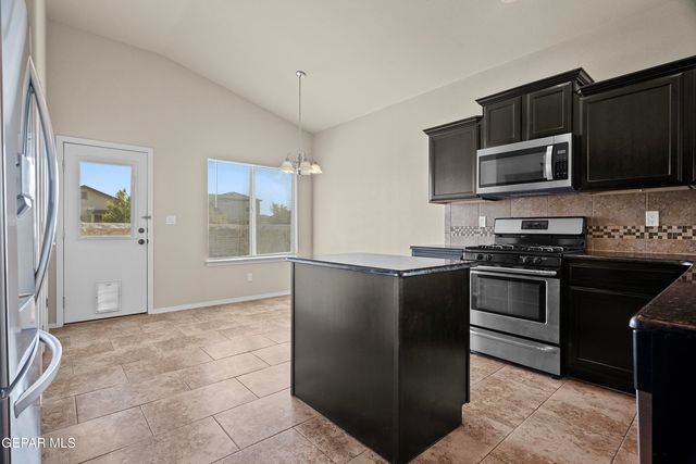 7508 EAGLE VISTA Drive, El Paso, TX 79911