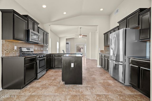 7508 EAGLE VISTA Drive, El Paso, TX 79911