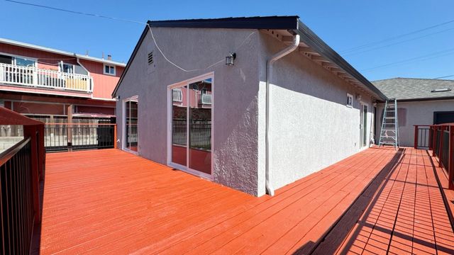 22947 Sutro Street, Hayward, CA 94541