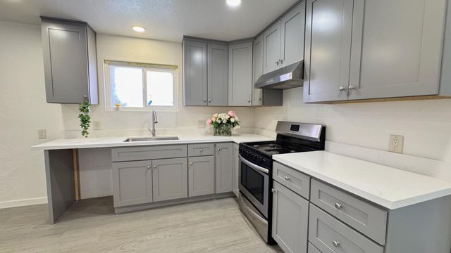 22947 Sutro Street, Hayward, CA 94541