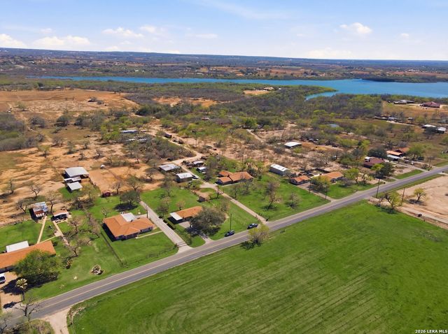 8042 Knowlton Rd, San Antonio, TX 78263