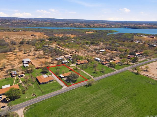 8042 Knowlton Rd, San Antonio, TX 78263