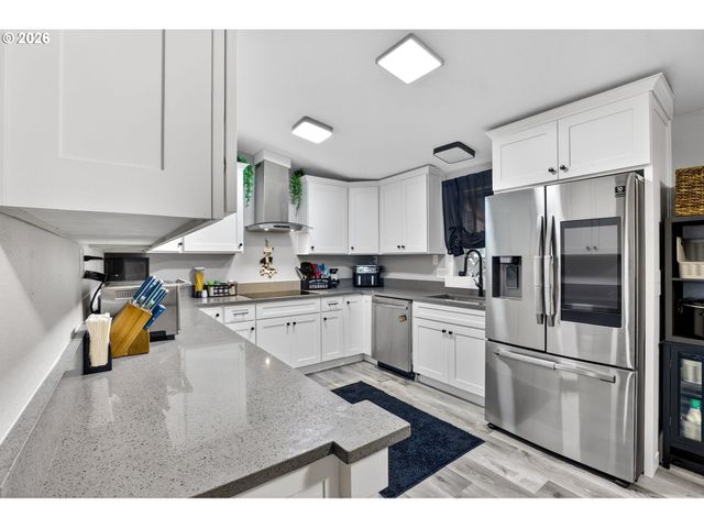 2905 Ne 206TH Pl, Fairview, OR 97024