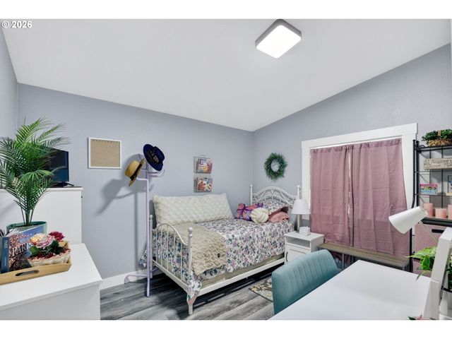 2905 Ne 206TH Pl, Fairview, OR 97024