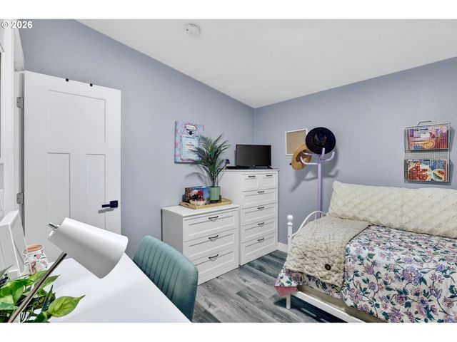 2905 Ne 206TH Pl, Fairview, OR 97024