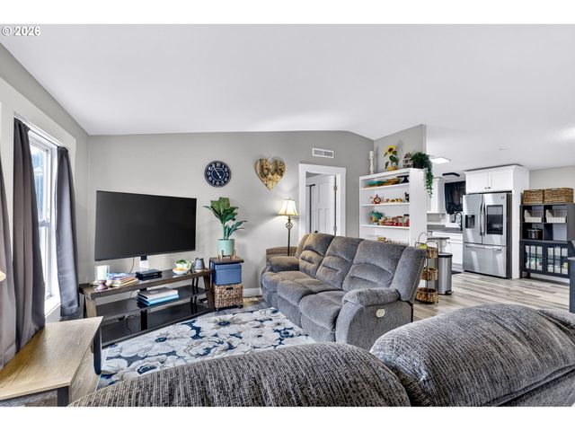 2905 Ne 206TH Pl, Fairview, OR 97024