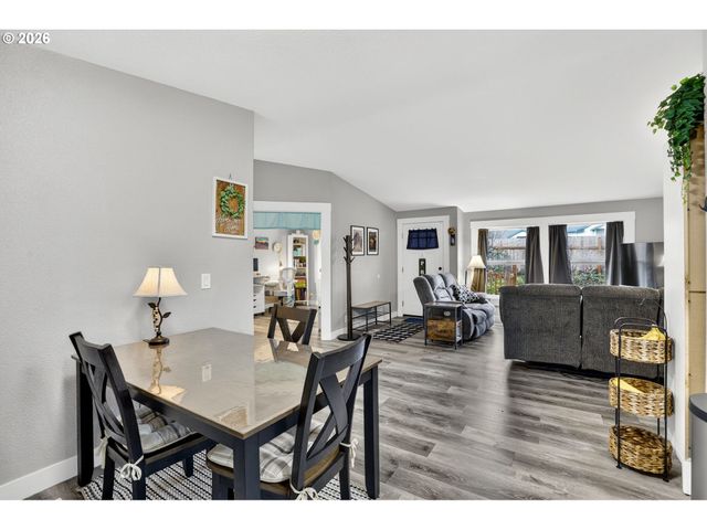 2905 Ne 206TH Pl, Fairview, OR 97024