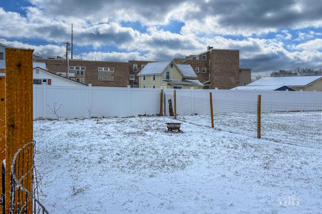 23 Riverside Avenue, Plattsburgh, NY 12901