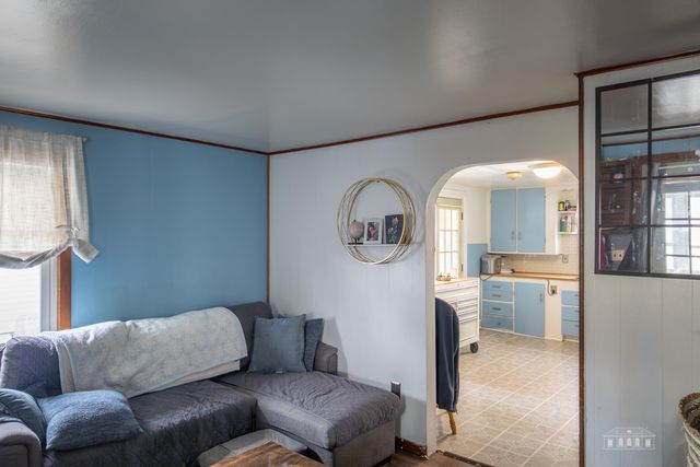 23 Riverside Avenue, Plattsburgh, NY 12901