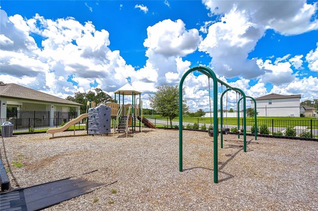 35651 BUTTONWEED TRAIL, Zephyrhills, FL 33541