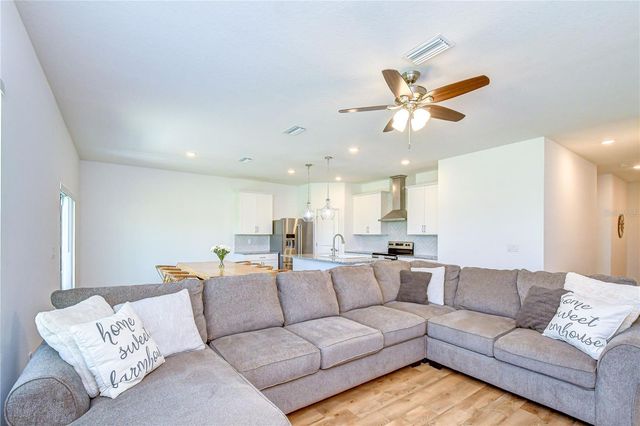 35651 BUTTONWEED TRAIL, Zephyrhills, FL 33541