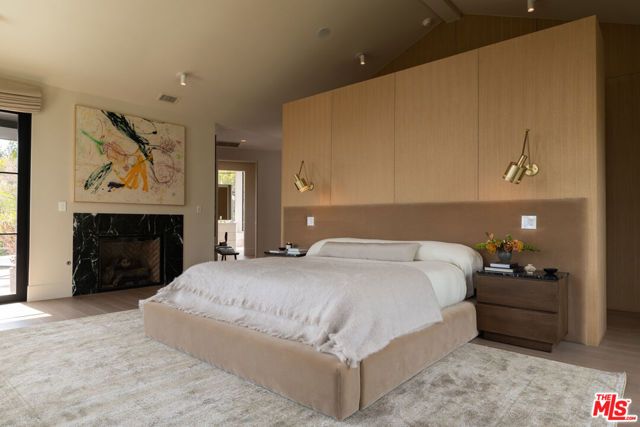 1122 La Altura Road, Beverly Hills, CA 90210