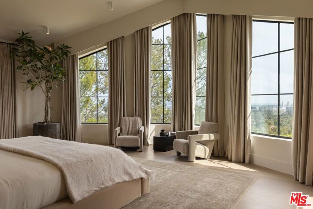 1122 La Altura Road, Beverly Hills, CA 90210