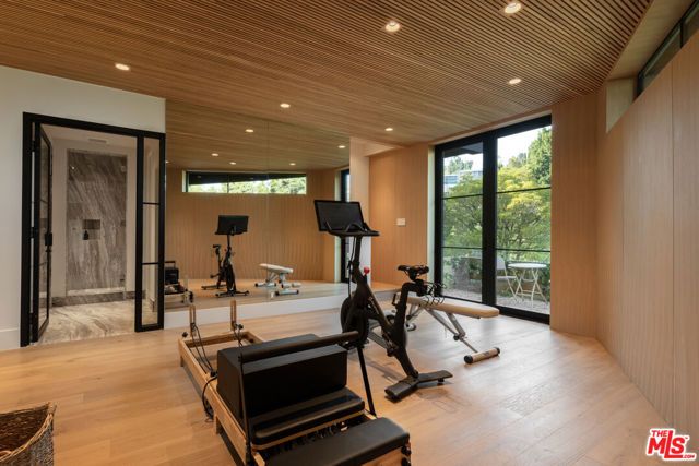 1122 La Altura Road, Beverly Hills, CA 90210
