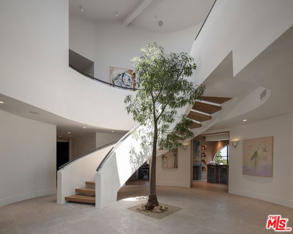 1122 La Altura Road, Beverly Hills, CA 90210