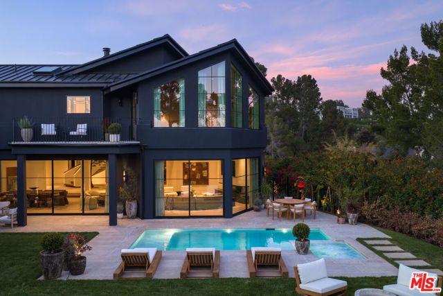 1122 La Altura Road, Beverly Hills, CA 90210