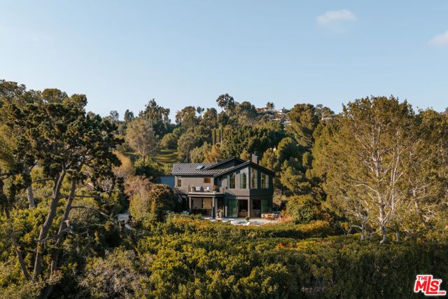1122 La Altura Road, Beverly Hills, CA 90210
